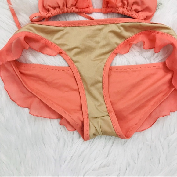 Victoria’s Secret Ruffle Cheeky Bottom Bikini - Picture 4 of 7